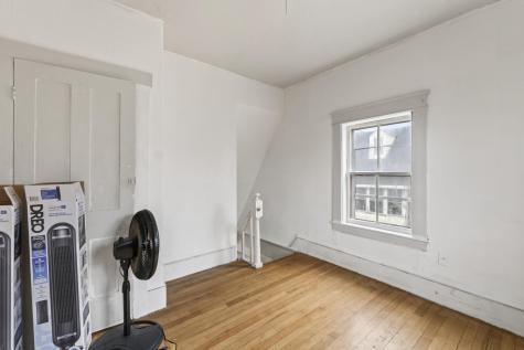 9 Jefferson Street Augusta ME 04330