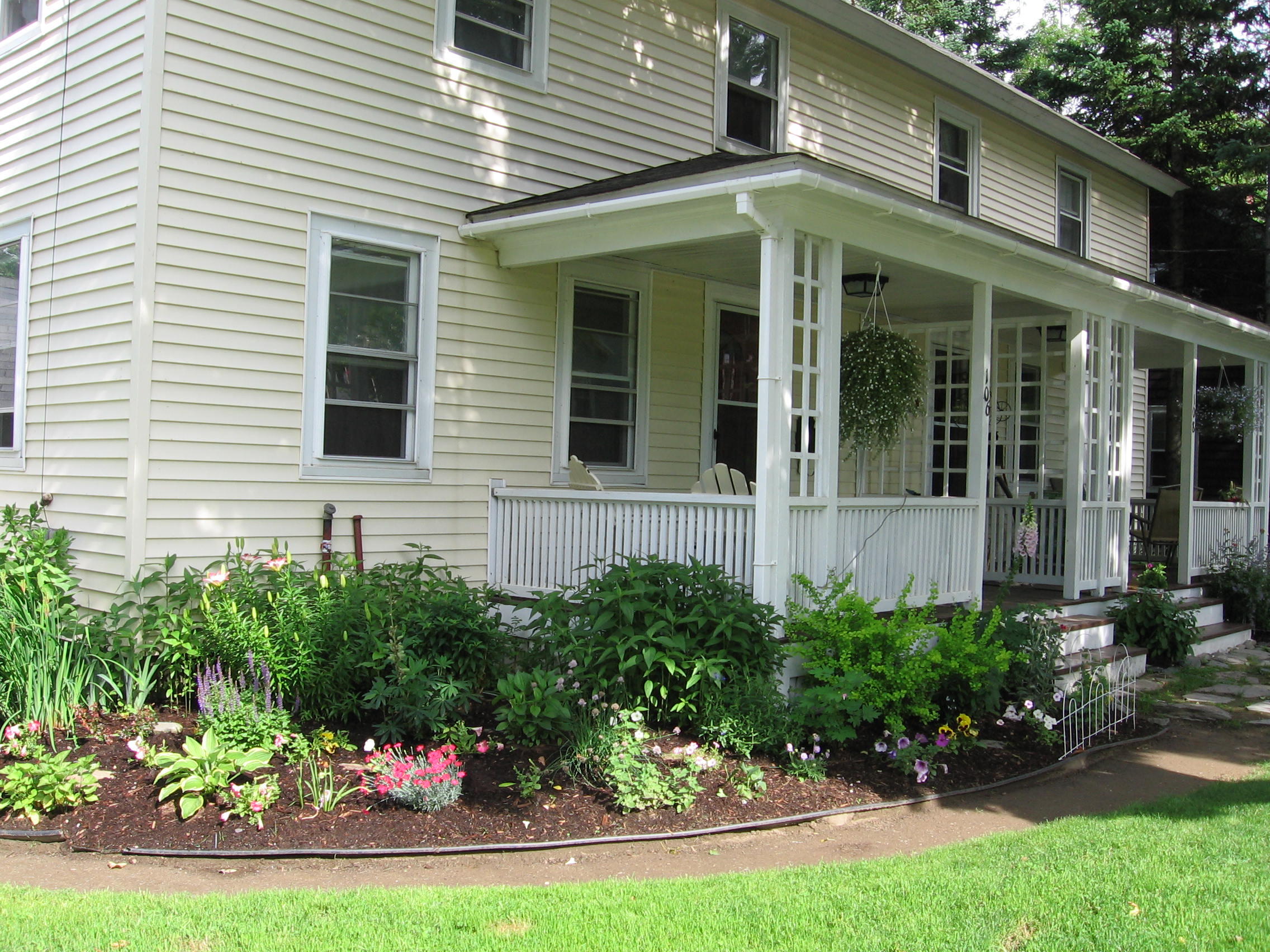 106-108 River Street Dover-foxcroft ME 04426