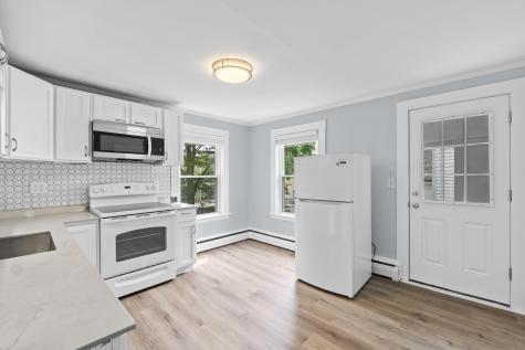 10-12 Pine Street Kittery ME 03904