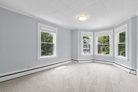 10-12 Pine Street Kittery ME 03904