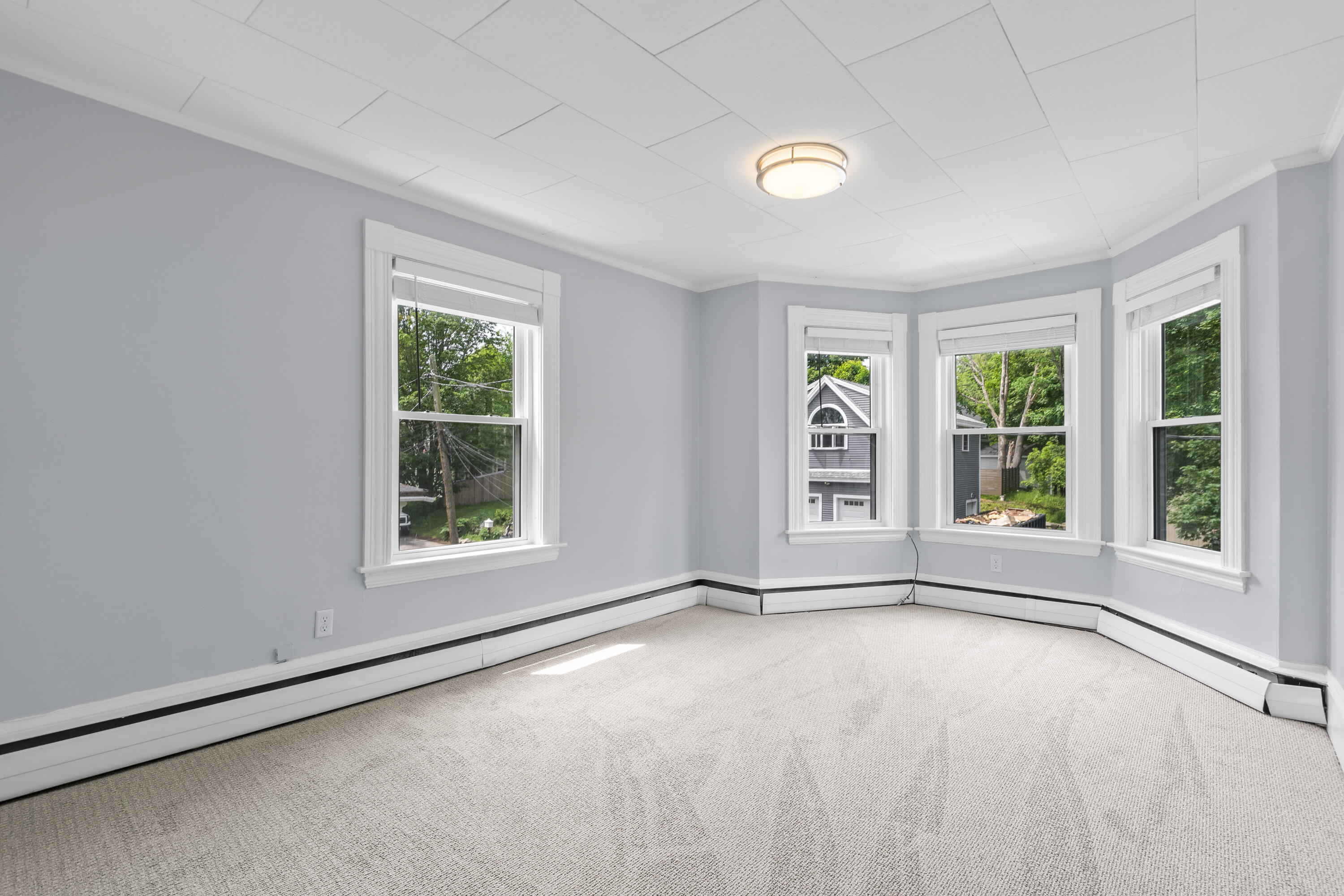 10-12 Pine Street Kittery ME 03904