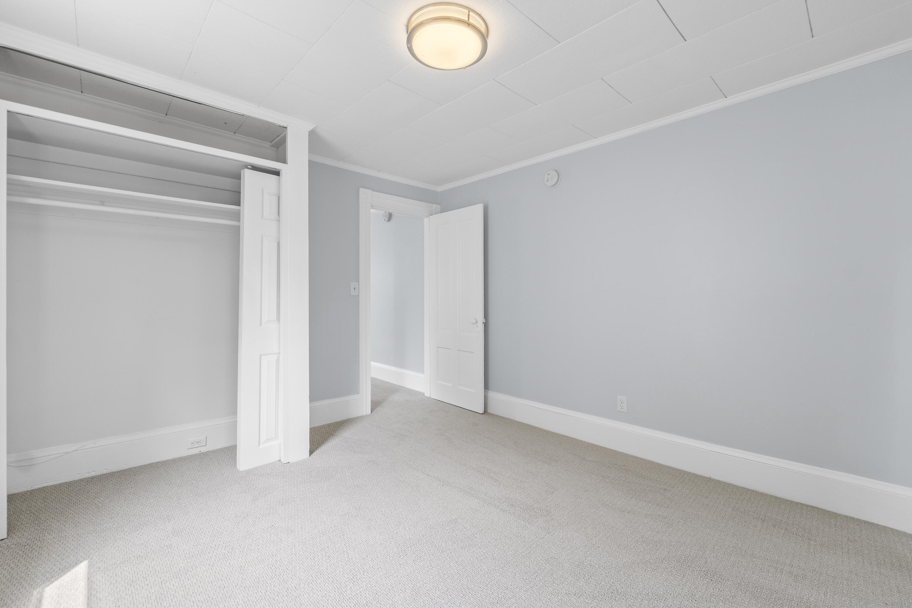 10-12 Pine Street Kittery ME 03904