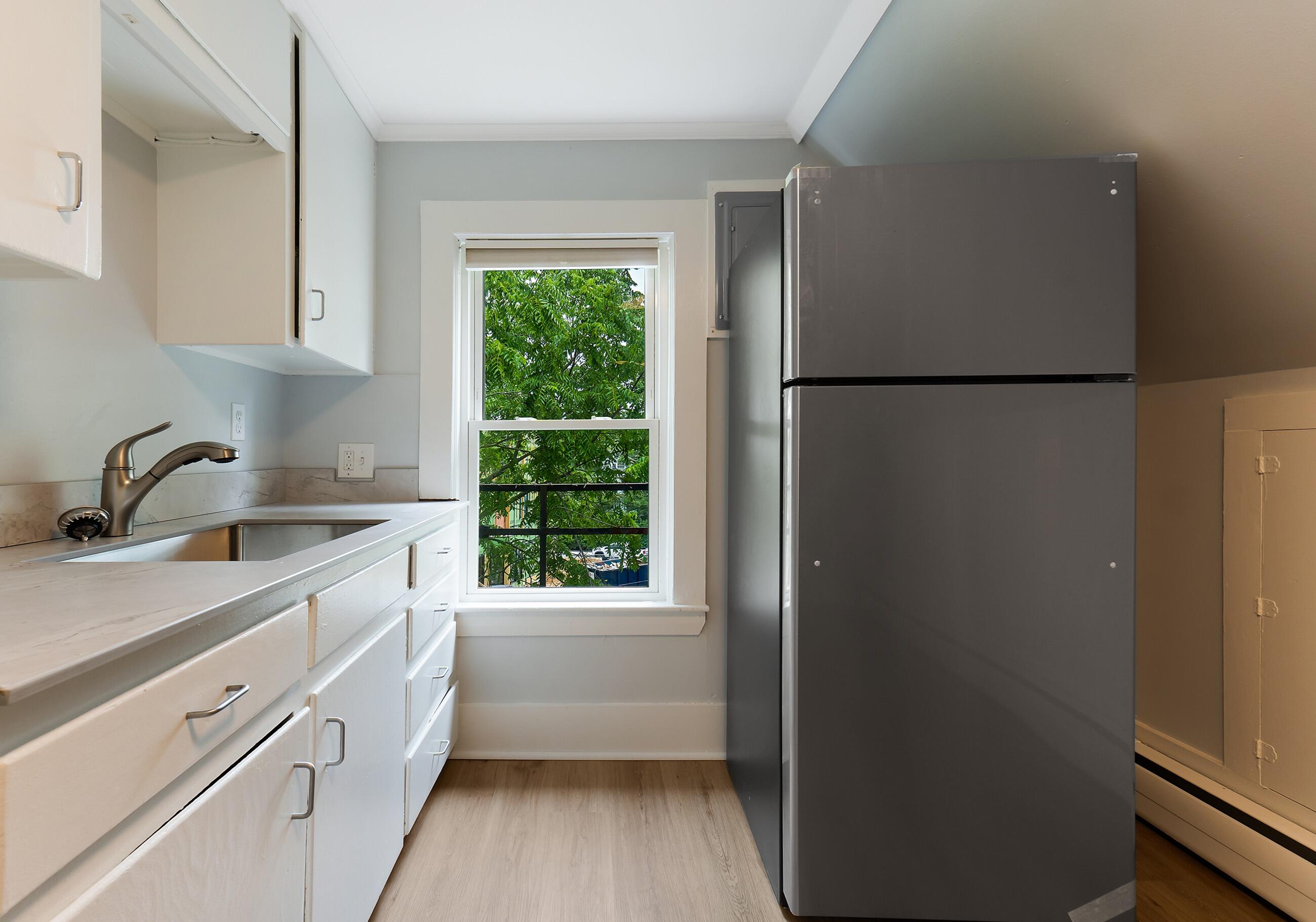 10-12 Pine Street Kittery ME 03904