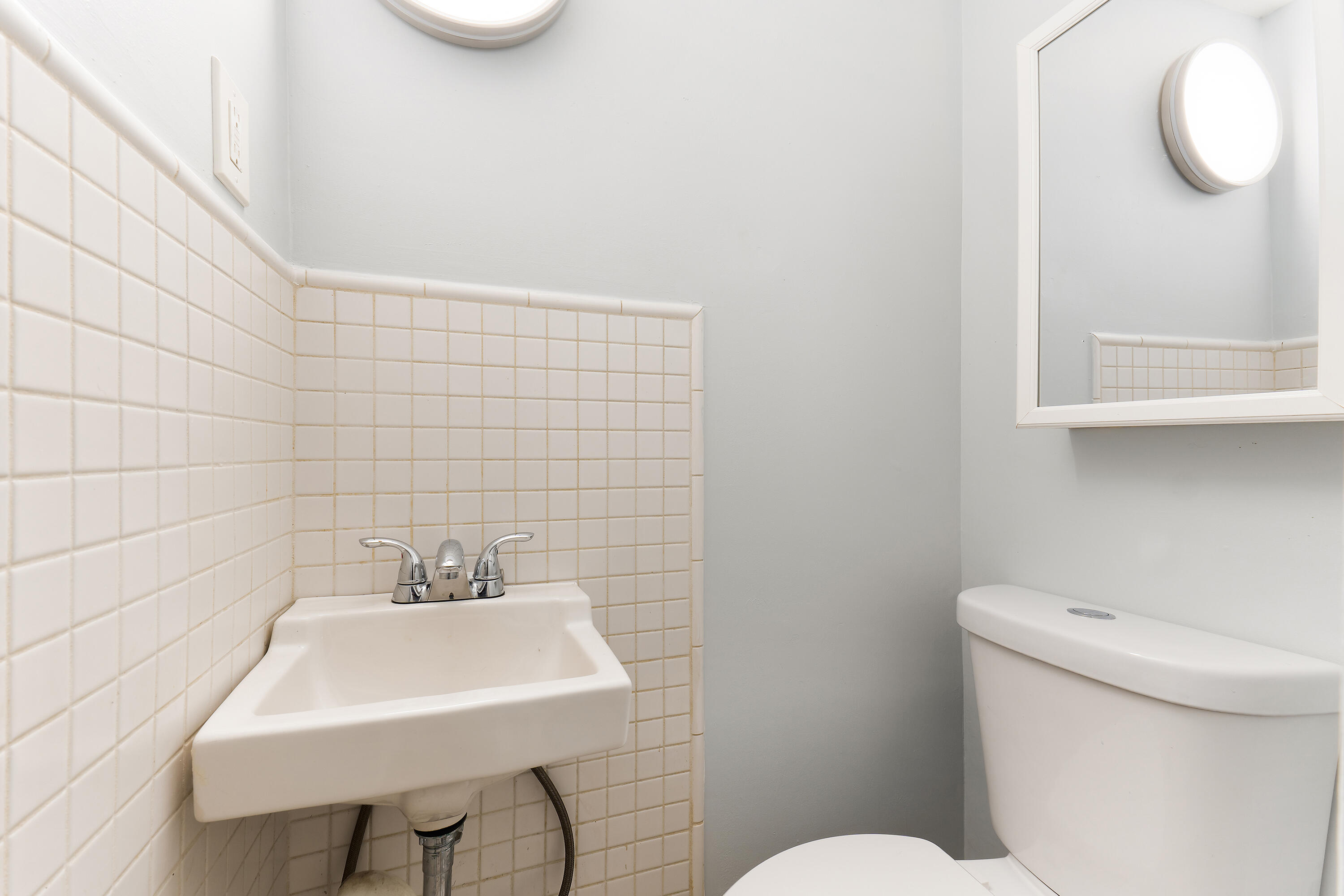 10-12 Pine Street Kittery ME 03904