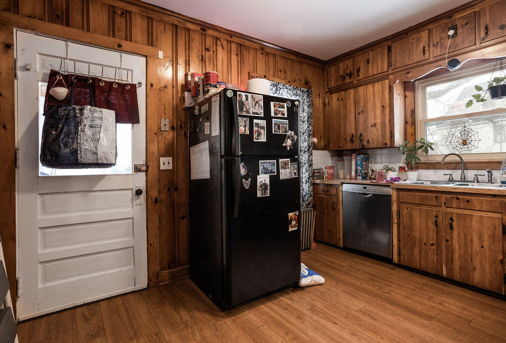 10-12 Pine Street Kittery ME 03904