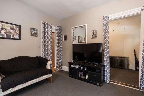 10-12 Pine Street Kittery ME 03904