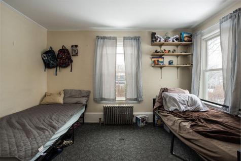 10-12 Pine Street Kittery ME 03904