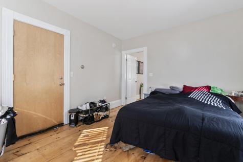 10-12 Pine Street Kittery ME 03904