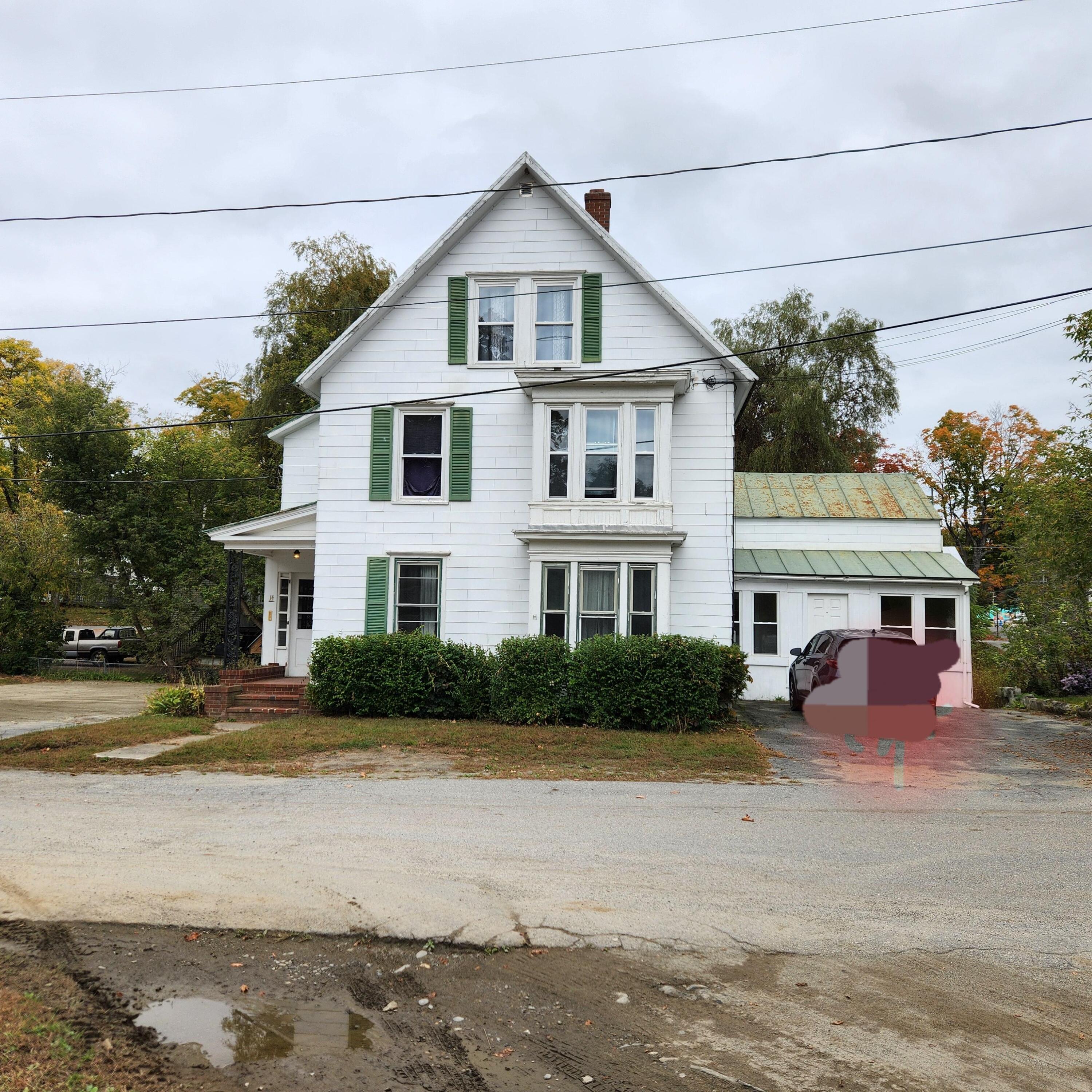 14 Dinsmore Street Skowhegan ME 04976