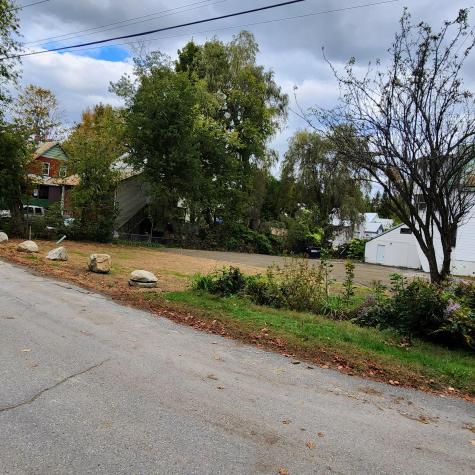 14 Dinsmore Street Skowhegan ME 04976