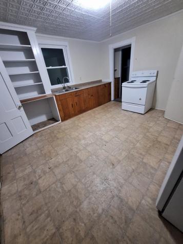 14 Dinsmore Street Skowhegan ME 04976