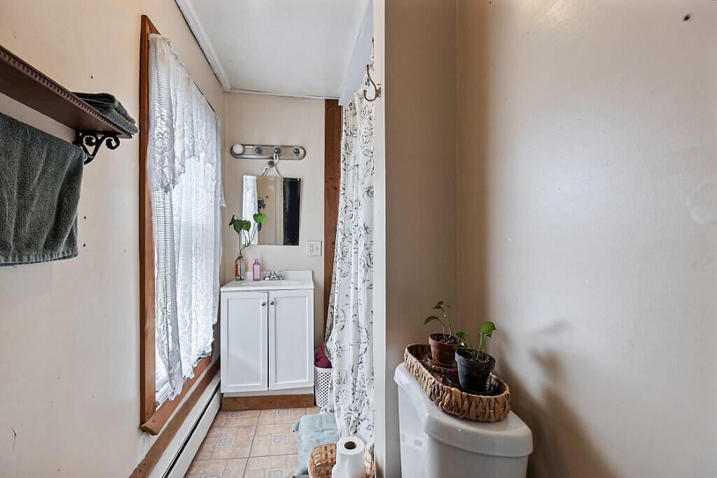 4 Pare Street Waterville ME 04901