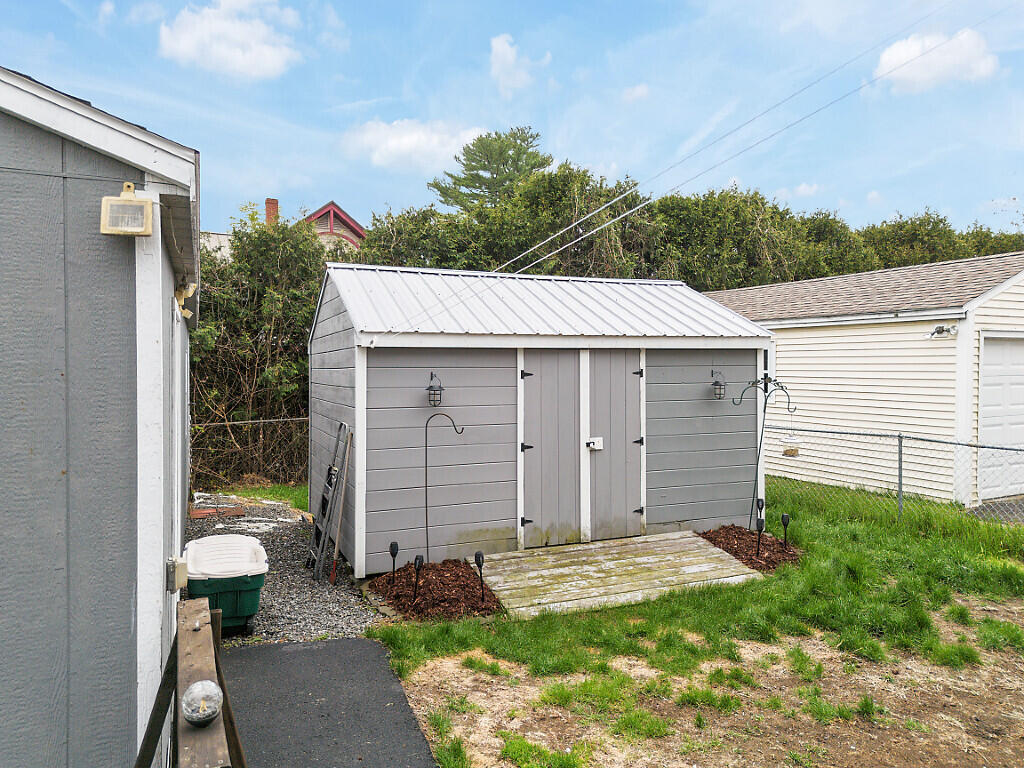 4 Pare Street Waterville ME 04901