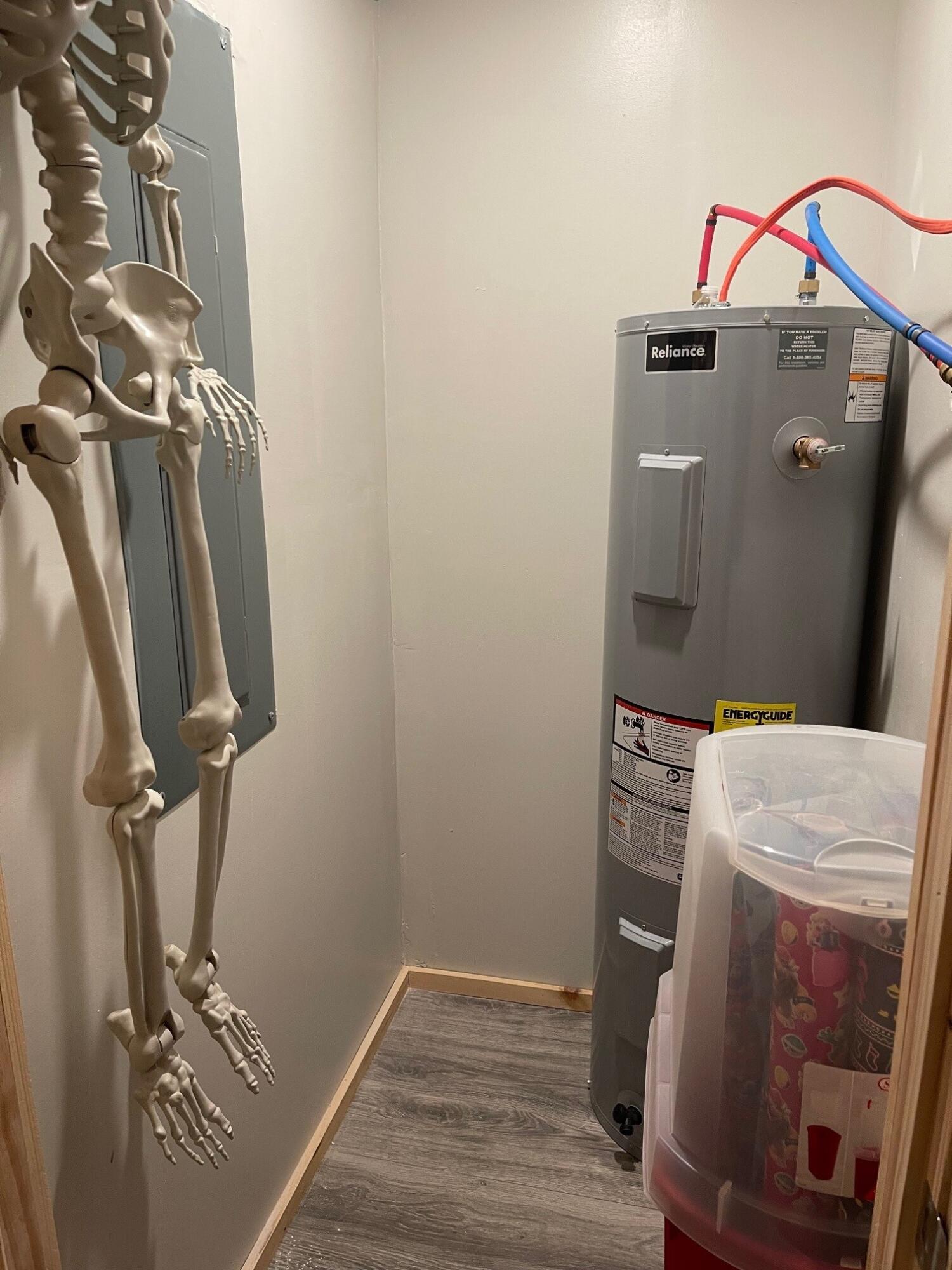 83 Commercial Street Hartland ME 04943