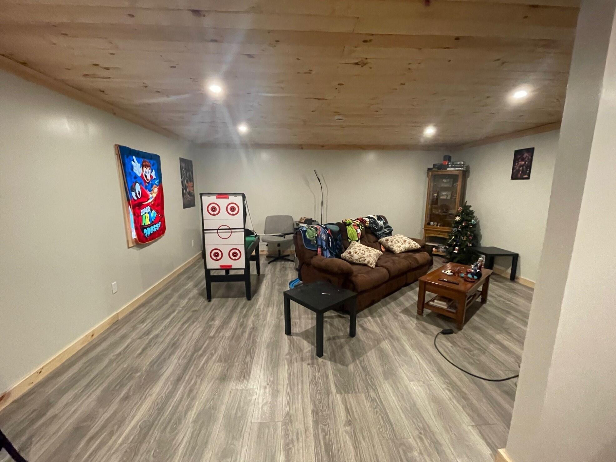 83 Commercial Street Hartland ME 04943