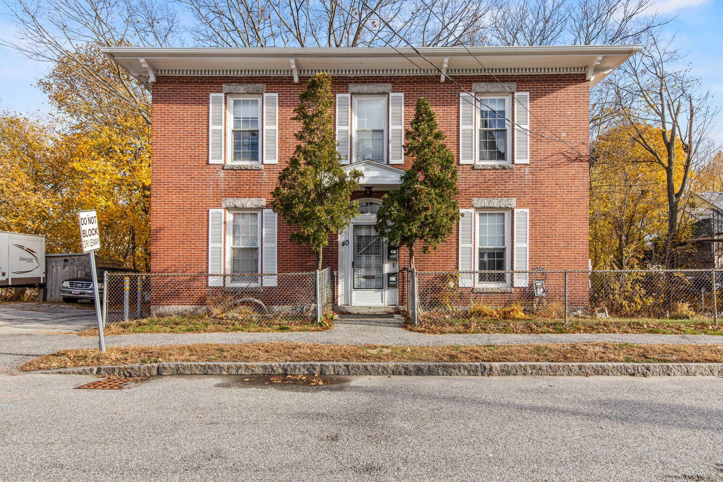 Auburn ME, 40 High Street