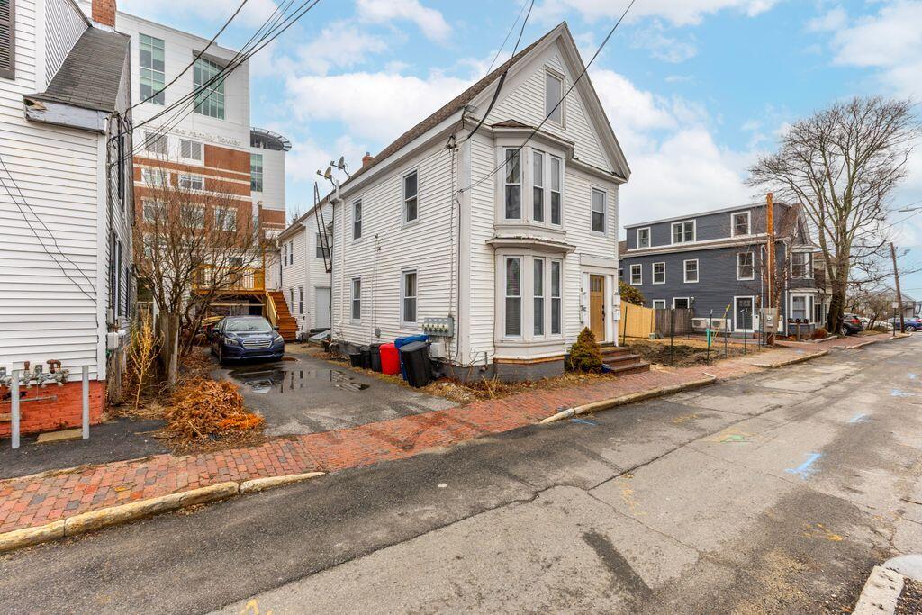 11 Russell Street Portland ME 04102