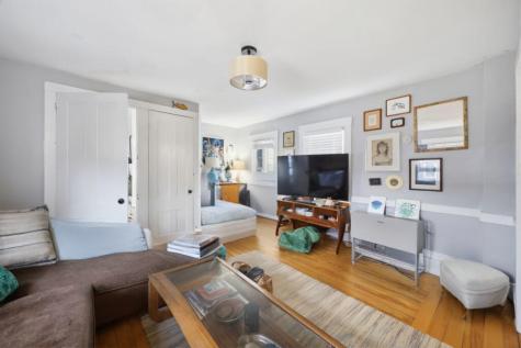 11 Russell Street Portland ME 04102