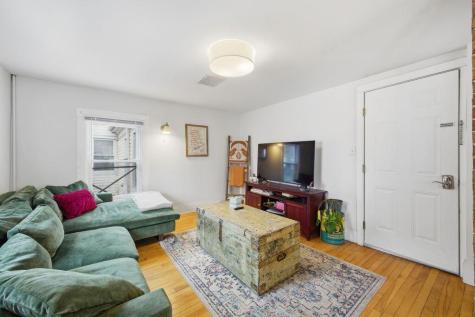 11 Russell Street Portland ME 04102