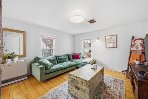 11 Russell Street Portland ME 04102