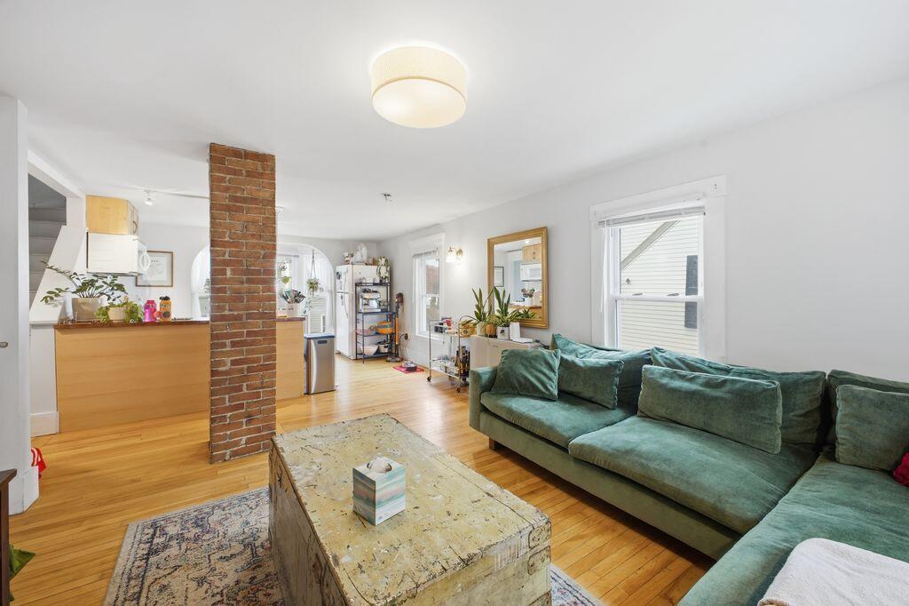 11 Russell Street Portland ME 04102