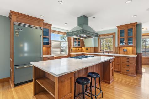 439 York Street York ME 03909