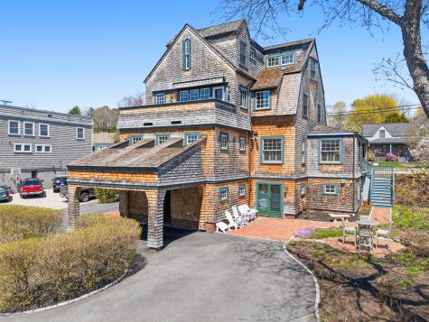 439 York Street York ME 03909