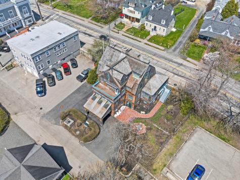 439 York Street York ME 03909