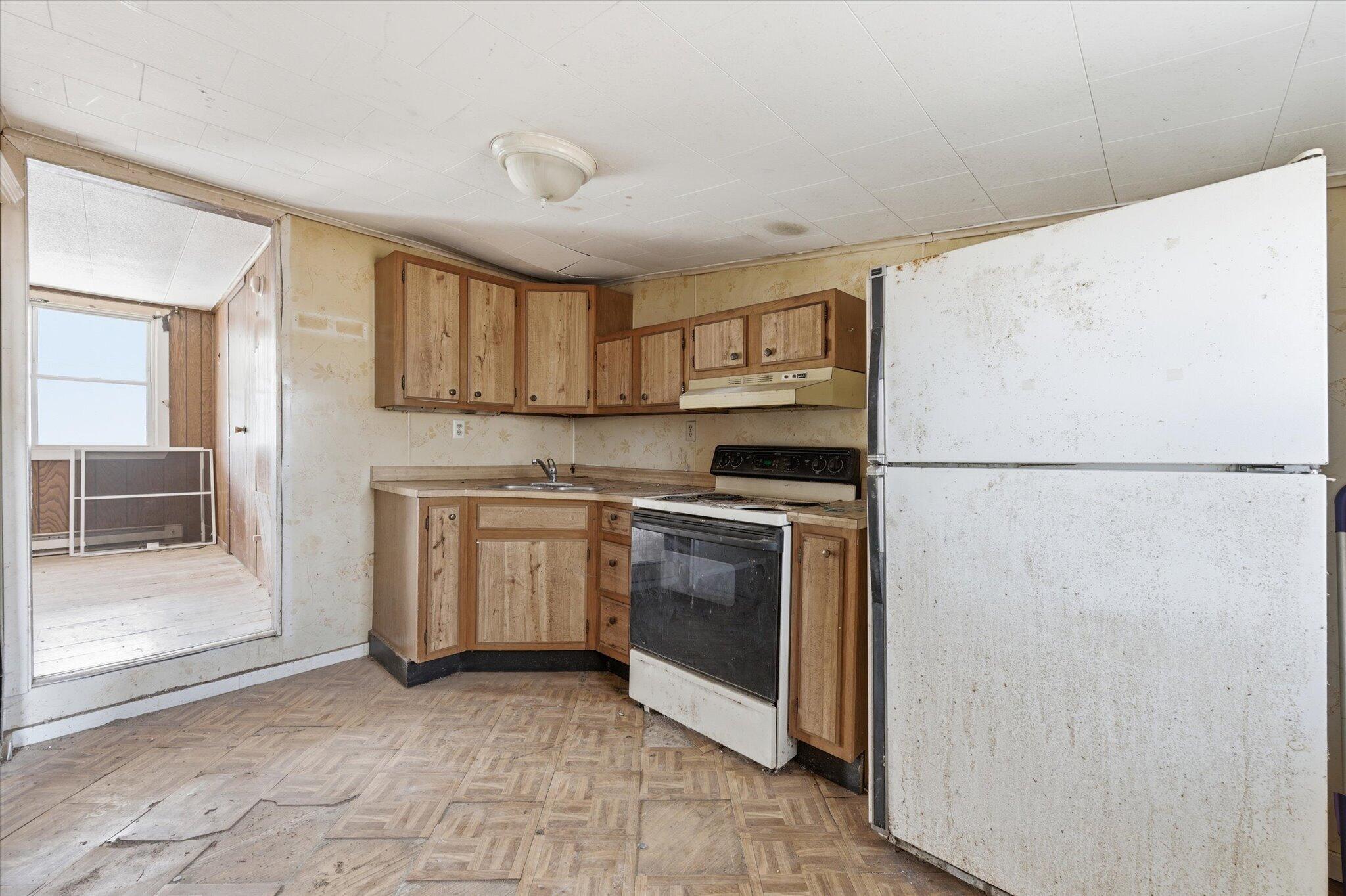 272 Main Street Corinth ME 04427