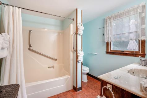 7 Cappys Lane York ME 03909