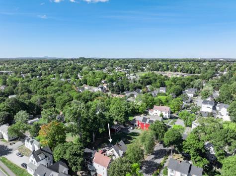 207 Warren Street Bangor ME 04401