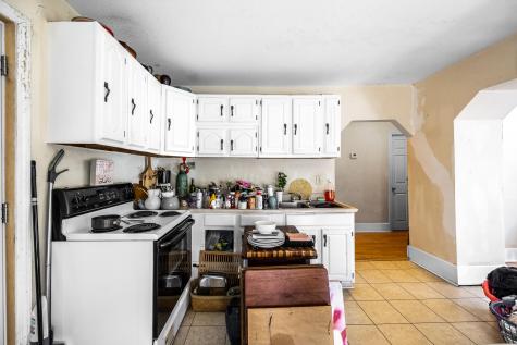 207 Warren Street Bangor ME 04401