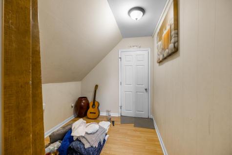 207 Warren Street Bangor ME 04401