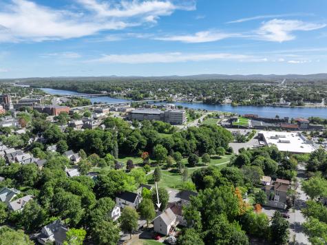 207 Warren Street Bangor ME 04401