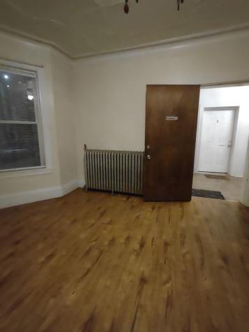 92 Pine Street Lewiston ME 04240