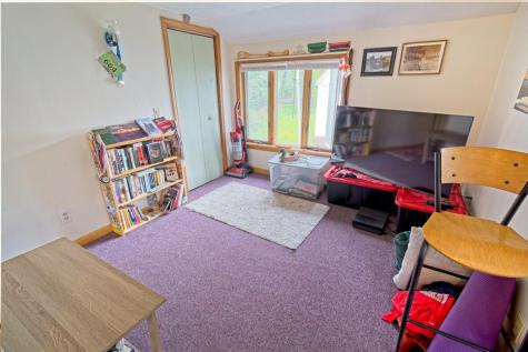 15 Grace Court Bangor ME 04401