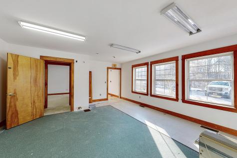 3 Gordon Court York ME 03909