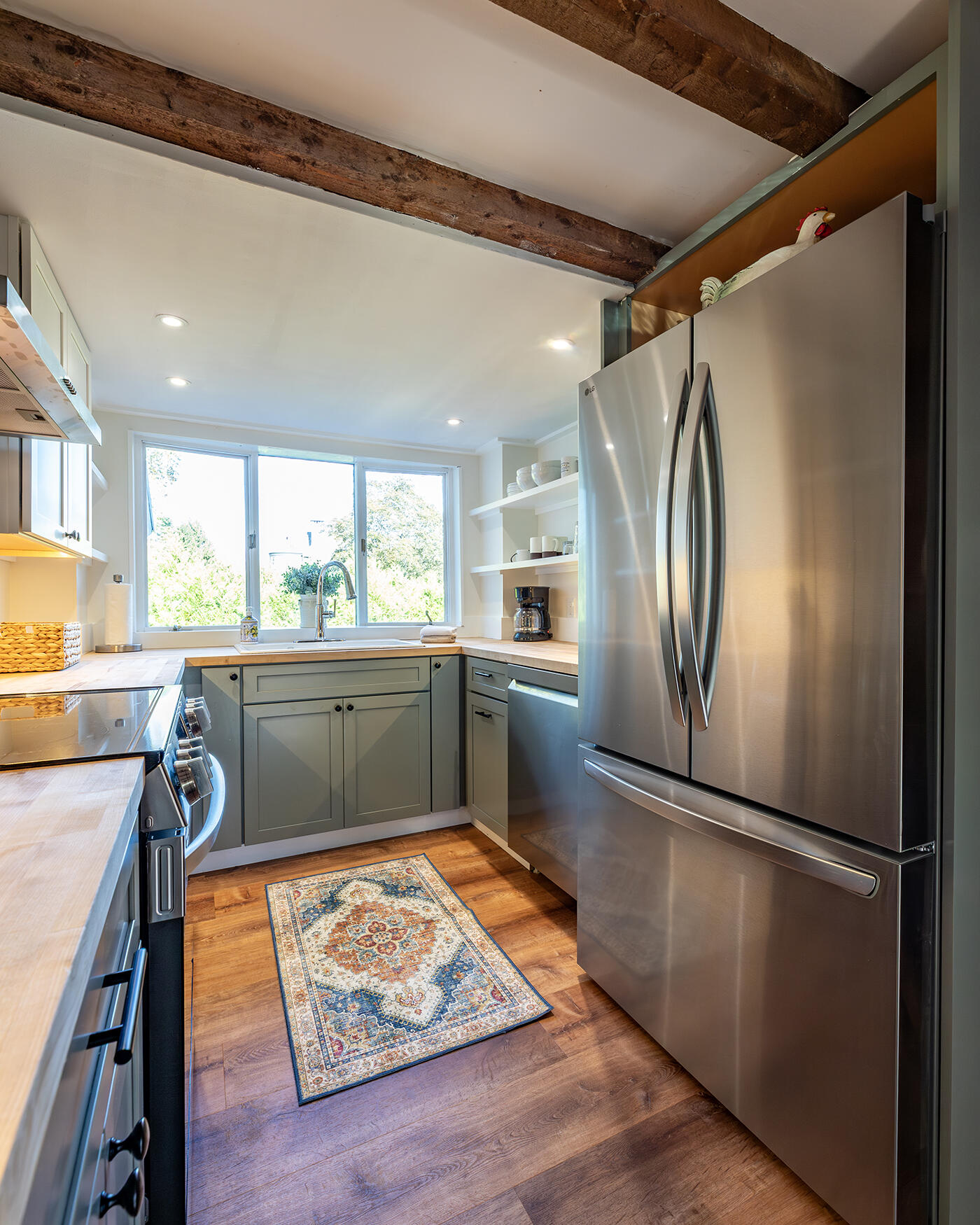 59 High Street Camden ME 04843