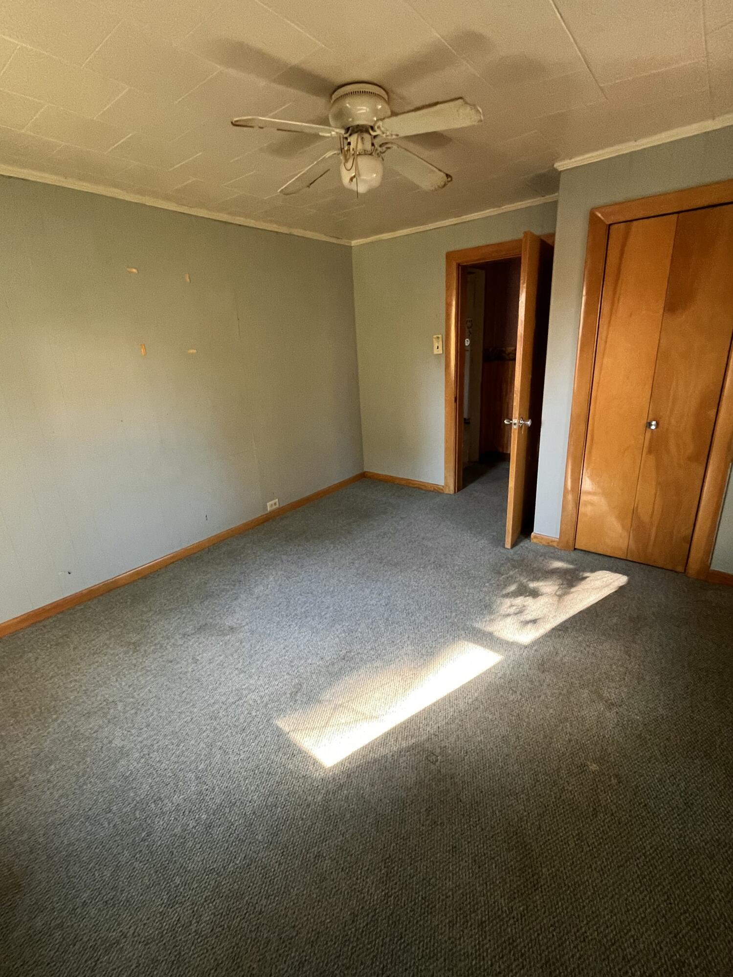 165 Oxford Avenue Rumford ME 04276