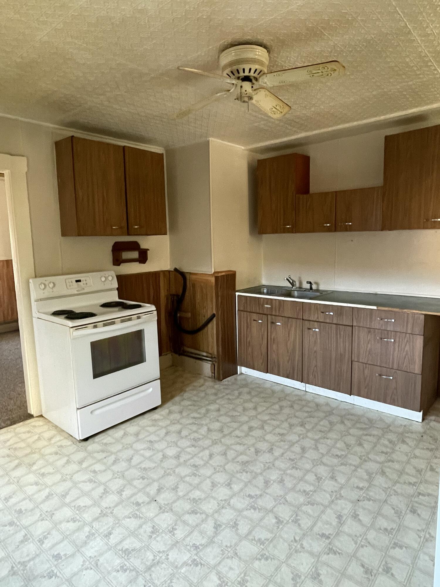 165 Oxford Avenue Rumford ME 04276