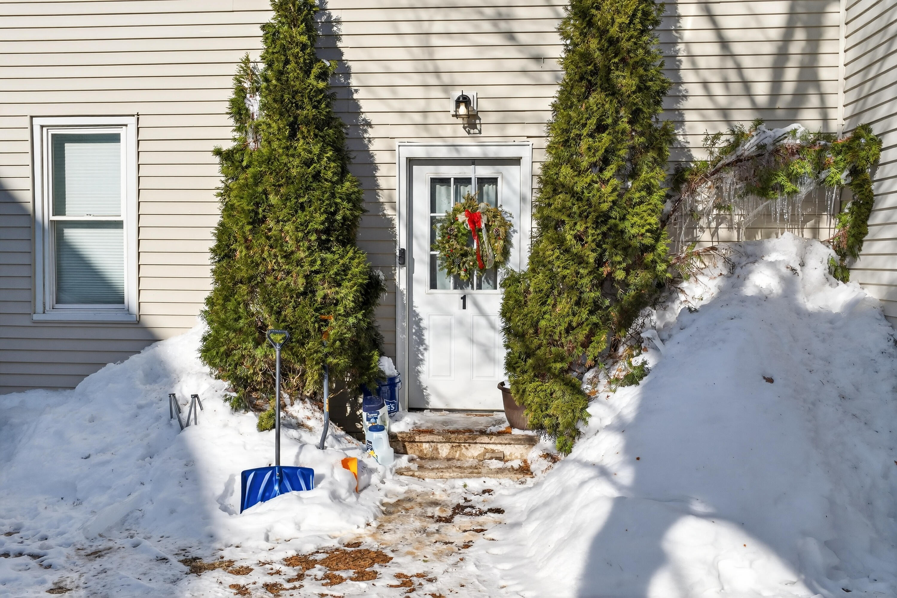 22 Summer Street Rear Lewiston ME 04240