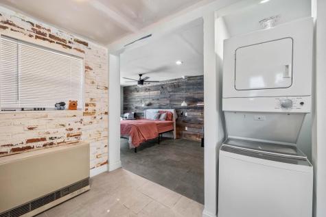 8 Thomas Street Madison ME 04950