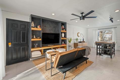 8 Thomas Street Madison ME 04950