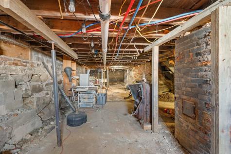 8 Thomas Street Madison ME 04950