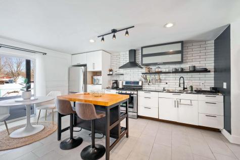 8 Thomas Street Madison ME 04950