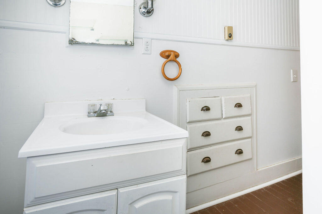 133 Croswell Road Farmington ME 04938