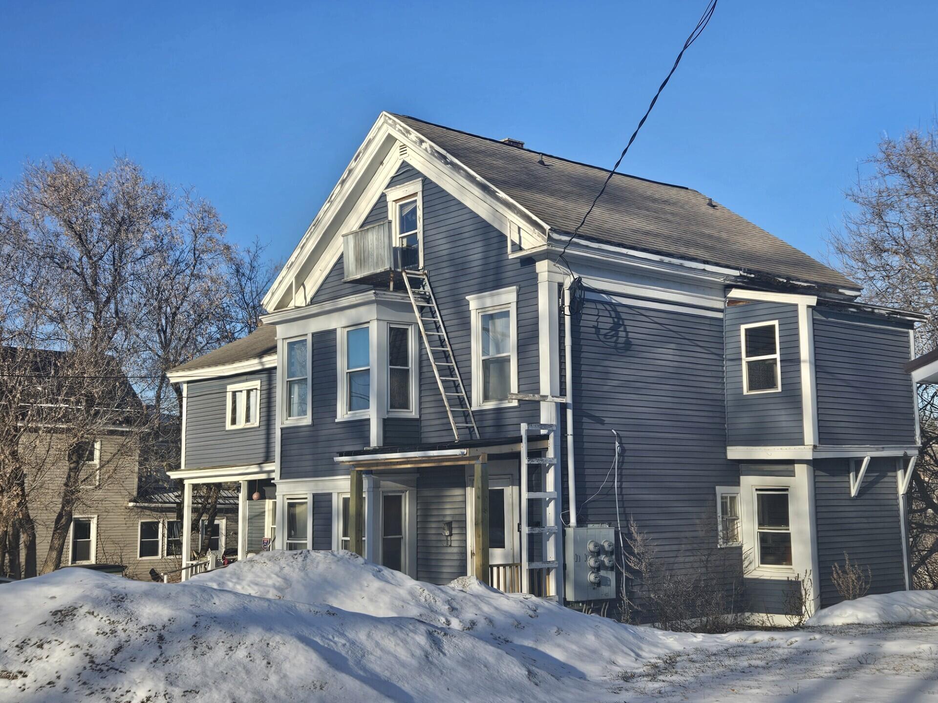 10 Lyndon Street Caribou ME 04736