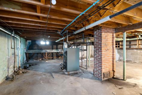 19 Harding Street Biddeford ME 04005