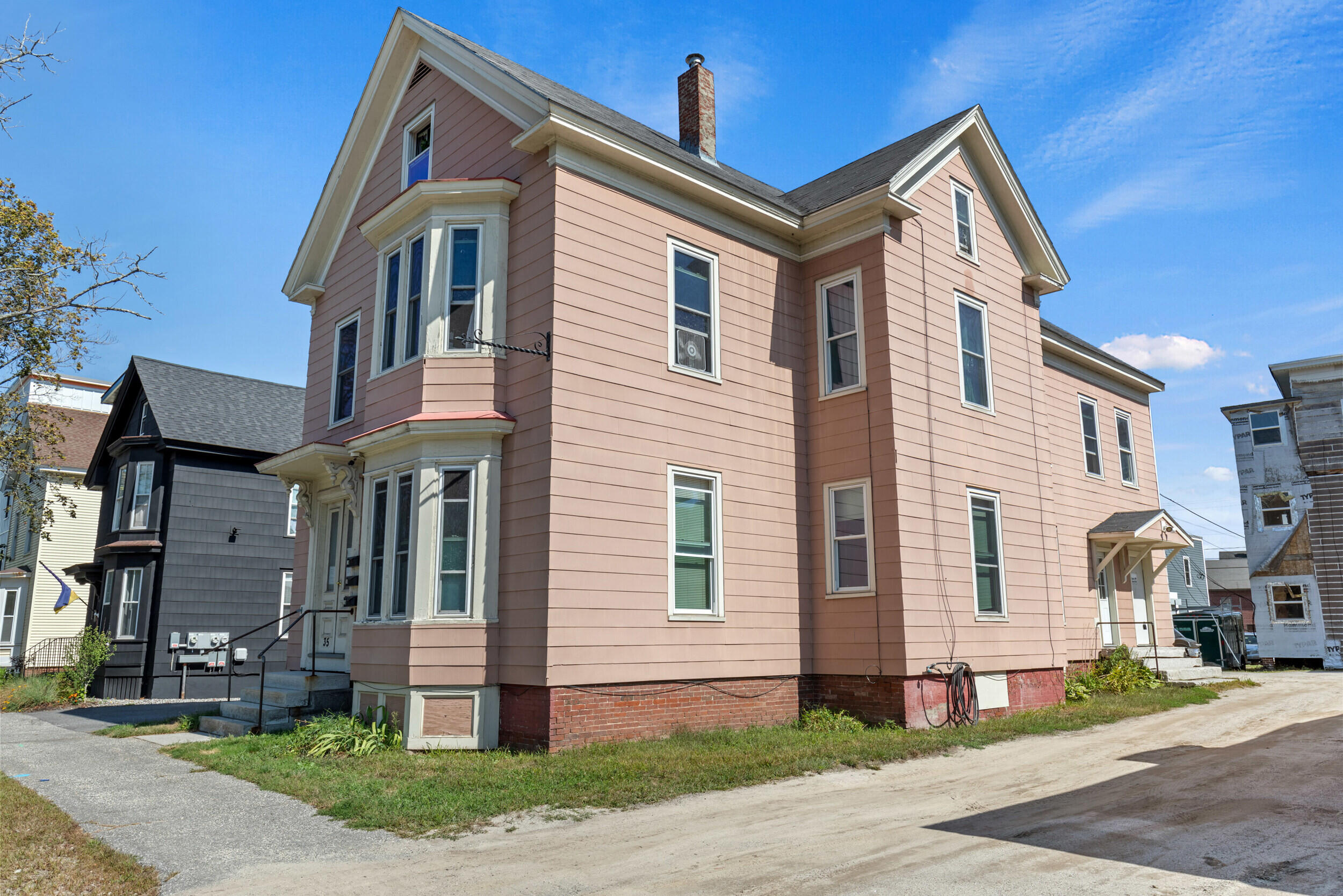 35 Union Street Auburn ME 04210