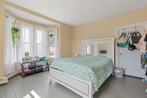 35 Union Street Auburn ME 04210